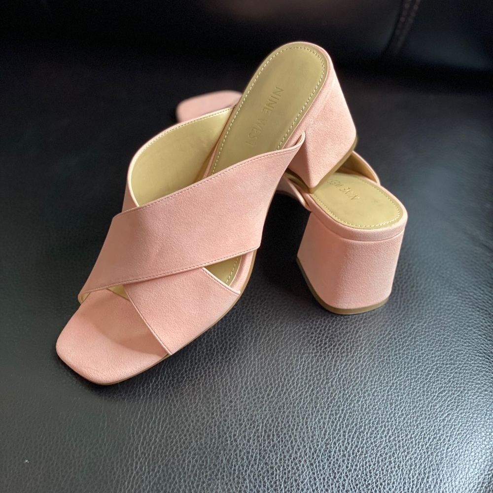 Nine West Glimpse Block Heel View 2